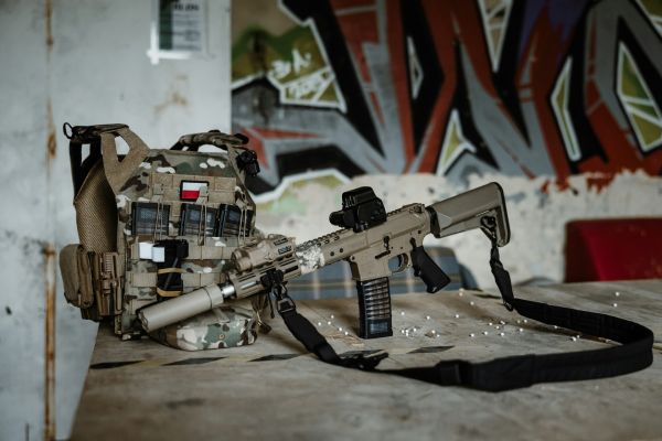 Top 5 raisons d'opter pour un pistolet mitrailleur airsoft